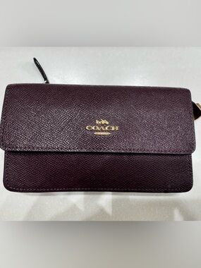 Coach oxblood color wallet crossgrain leather